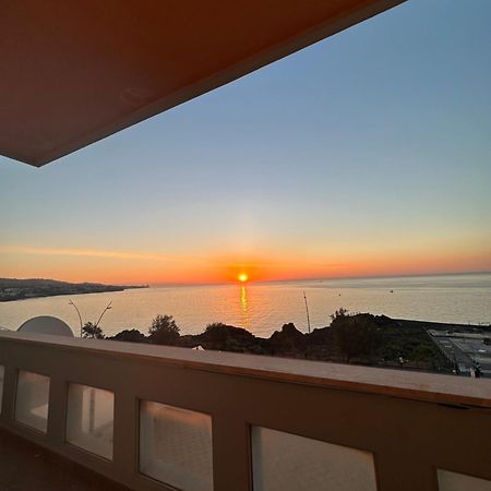 Perla Marina Sea View Apartment Catane Extérieur photo
