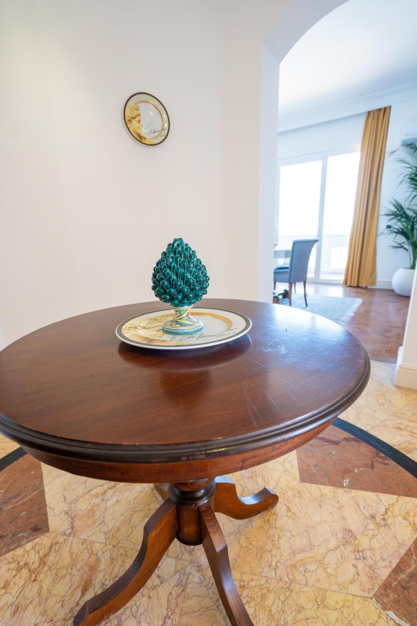 Perla Marina Sea View Apartment Catane Extérieur photo