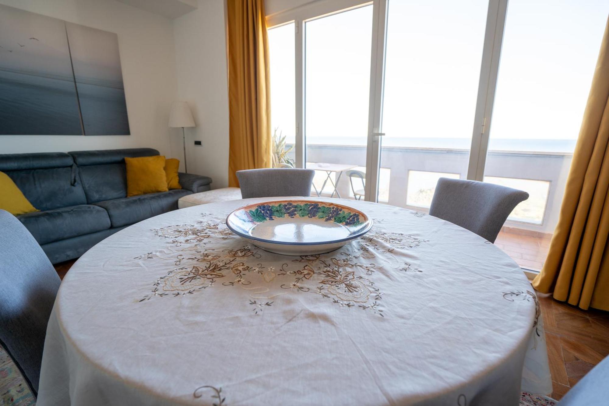 Perla Marina Sea View Apartment Catane Extérieur photo